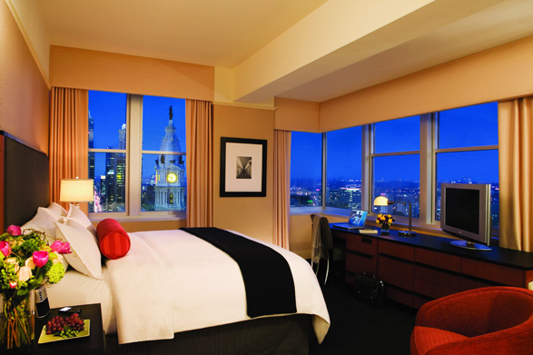 A guest room at the Loews with a view of City Hall