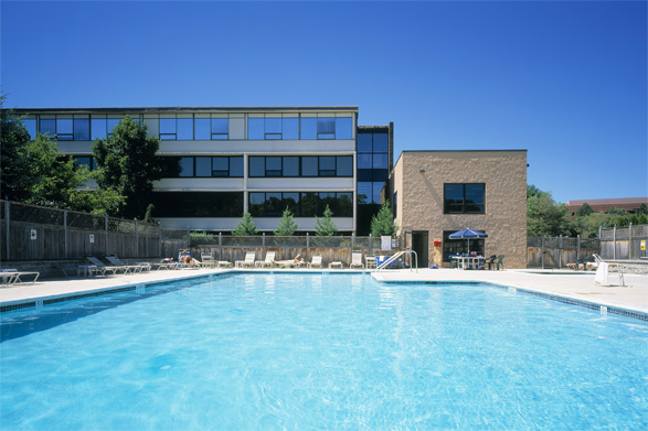 The pool at the Radnor Hotel