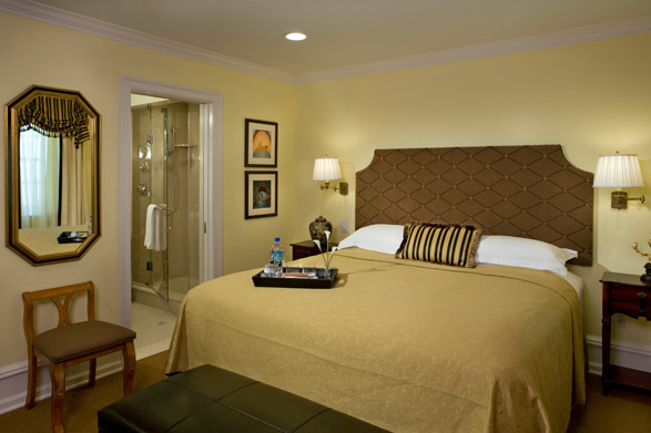 A guest room at the Rittenhouse 1715